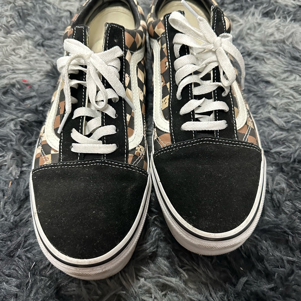 Vans - Picture 3 of 3